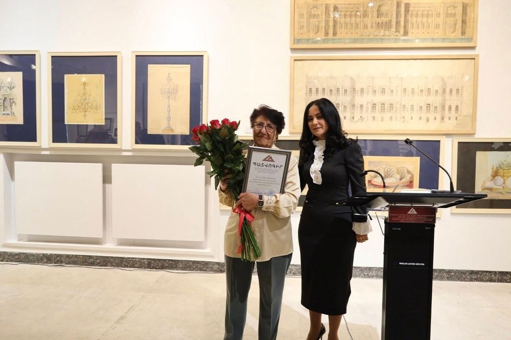 «Նմուշներ Հայաստանի ճարտարապետության գանձարանից»