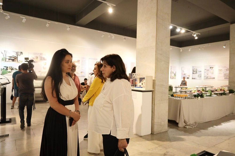 «Դեպի ժամանակակից ճարտարապետություն»