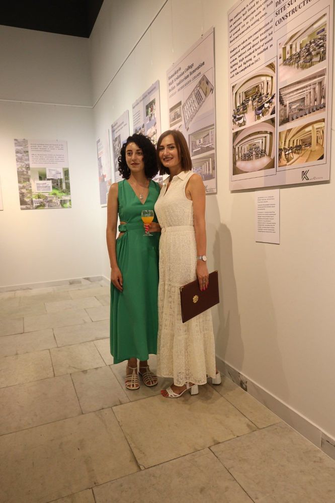 «Դեպի ժամանակակից ճարտարապետություն»