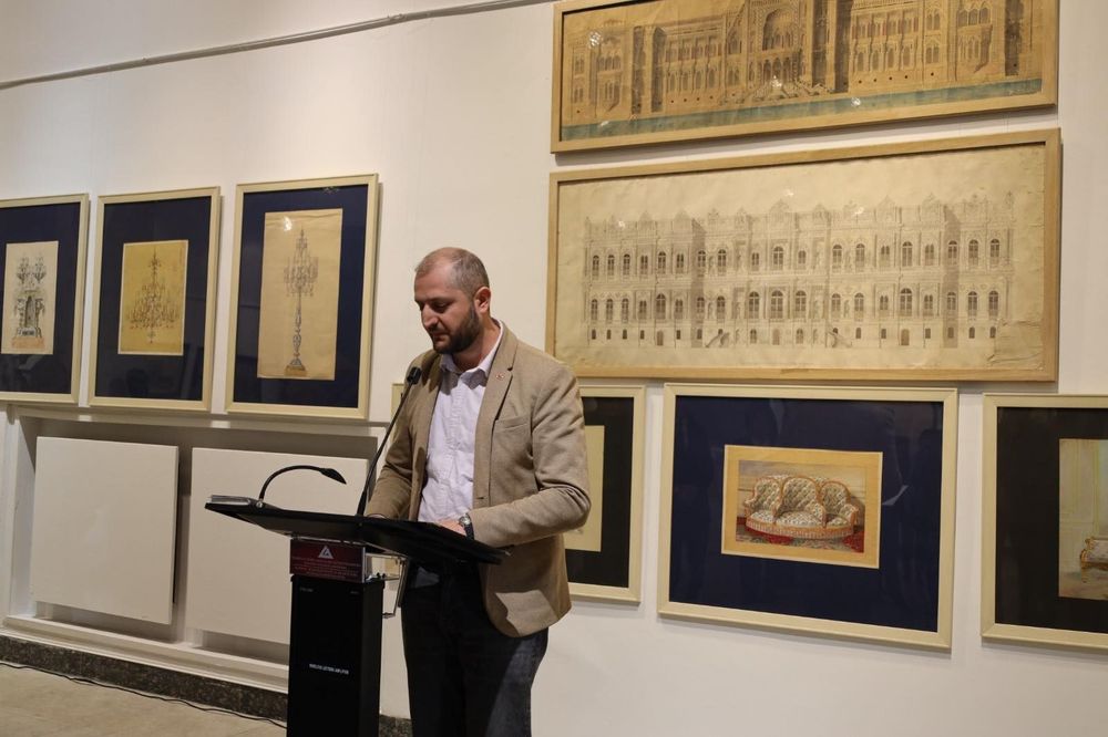 «Նմուշներ Հայաստանի ճարտարապետության գանձարանից»