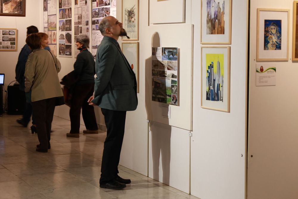 Հայ ճարտարվեստի կին վարպետները