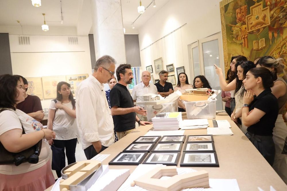 Պանելային քննարկում