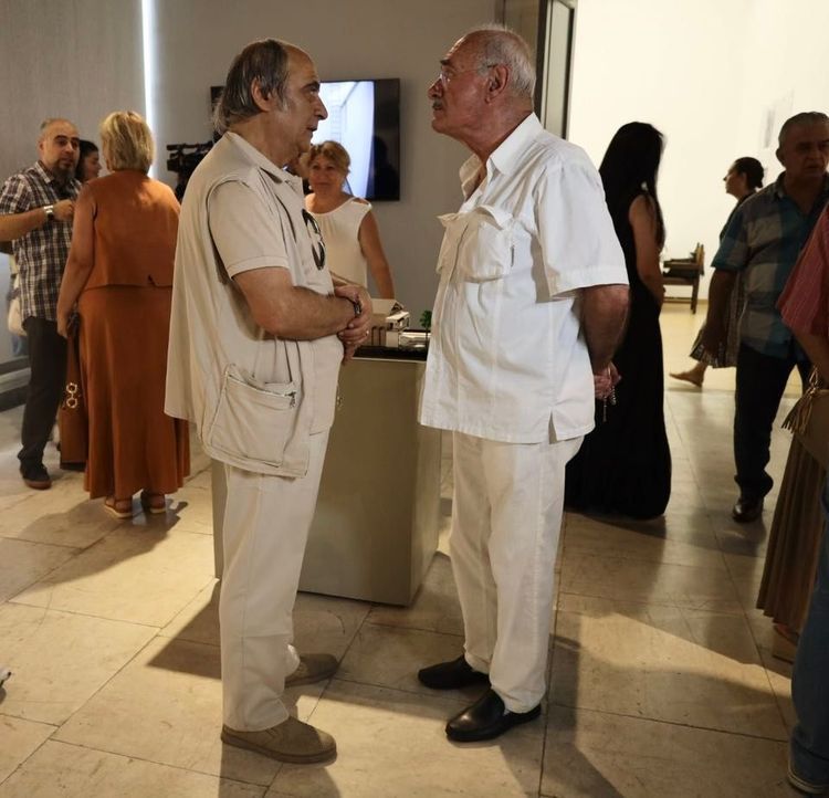 «Դեպի ժամանակակից ճարտարապետություն»