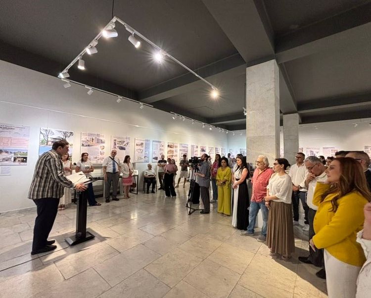 «Դեպի ժամանակակից ճարտարապետություն»